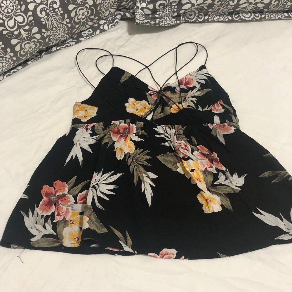 BLACK TOP. - Picture 2 of 4